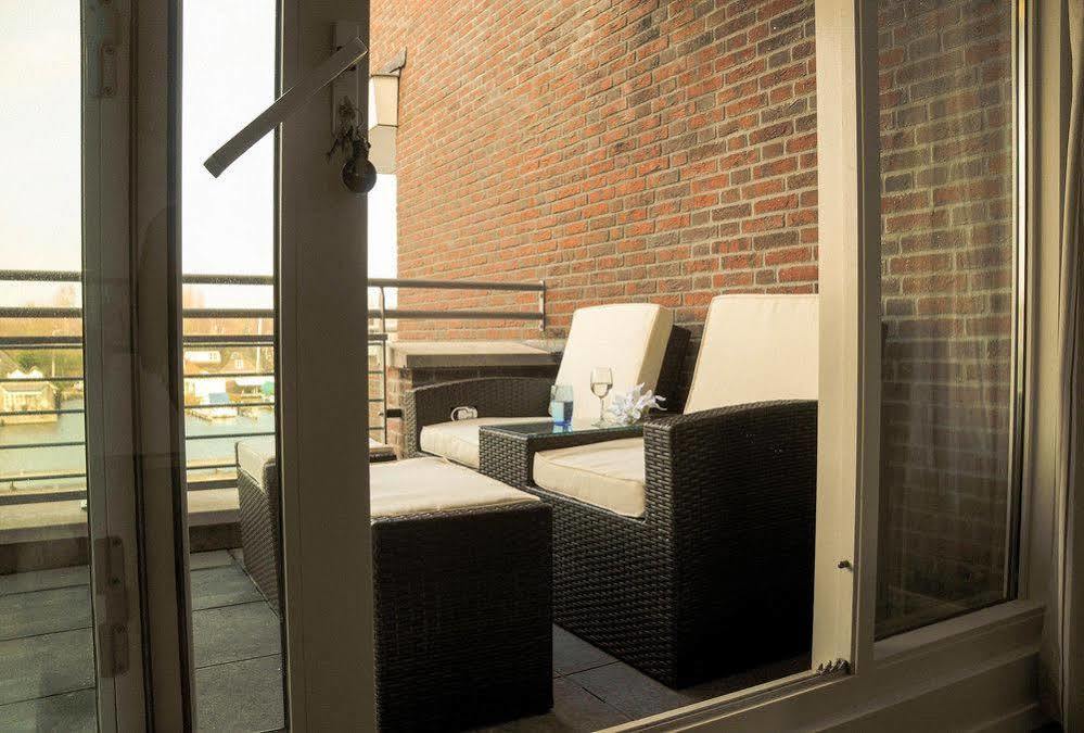 Tweelwonen Kaagresort Warmond Exterior foto